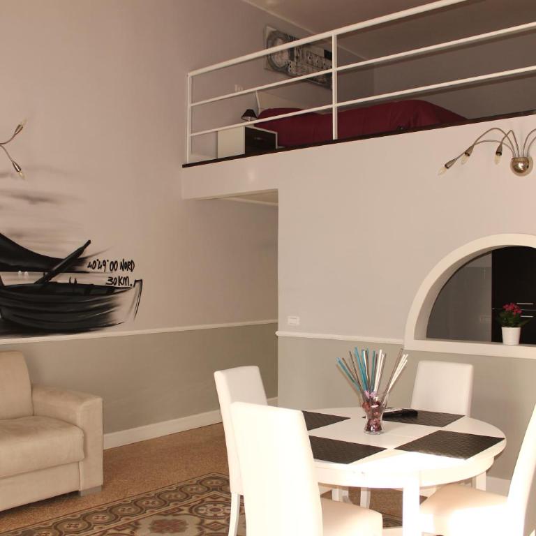 B&B La Torretta Chiaia - Suite Familiare con Balcone - 18