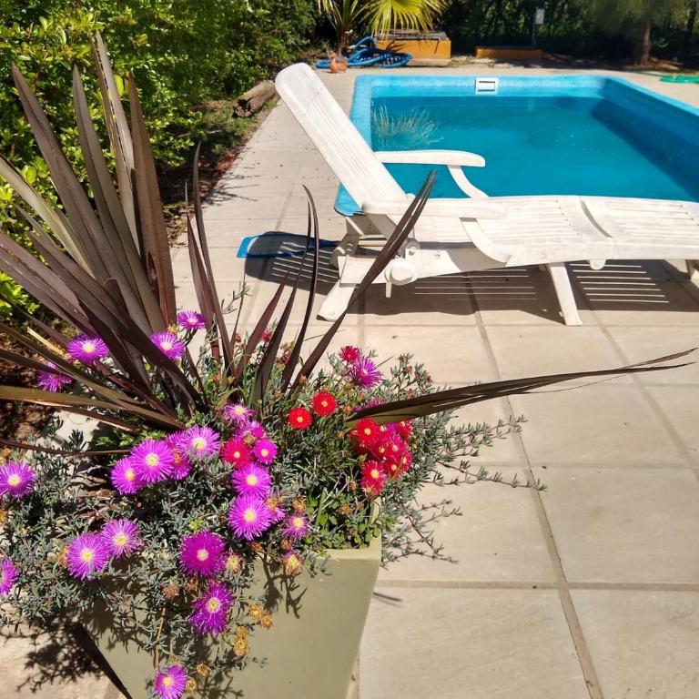 Casa quinta con pileta y parque en San Pedro - Two-Bedroom House - 33