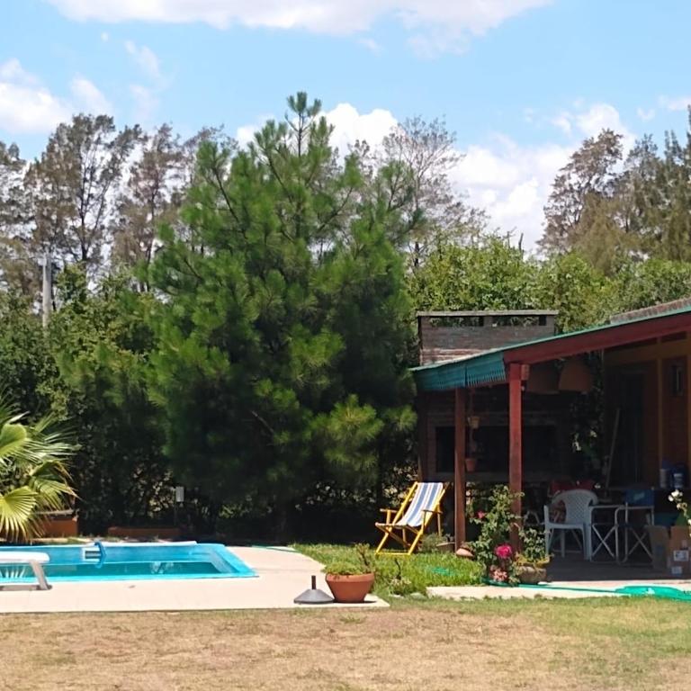 Casa quinta con pileta y parque en San Pedro - Two-Bedroom House - 49