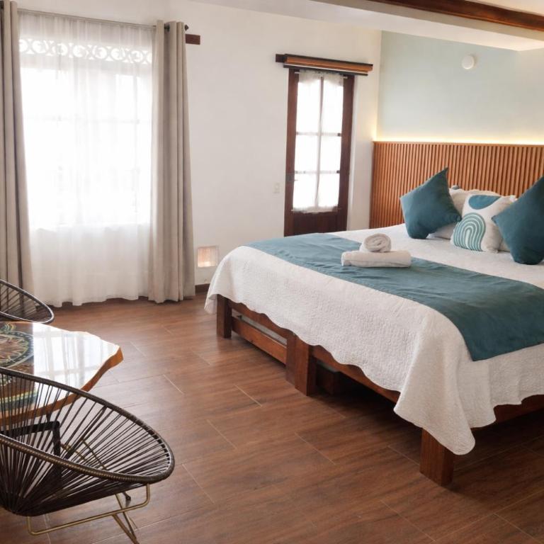 Hotel Boutique Cenit - Suite with Balcony - 1