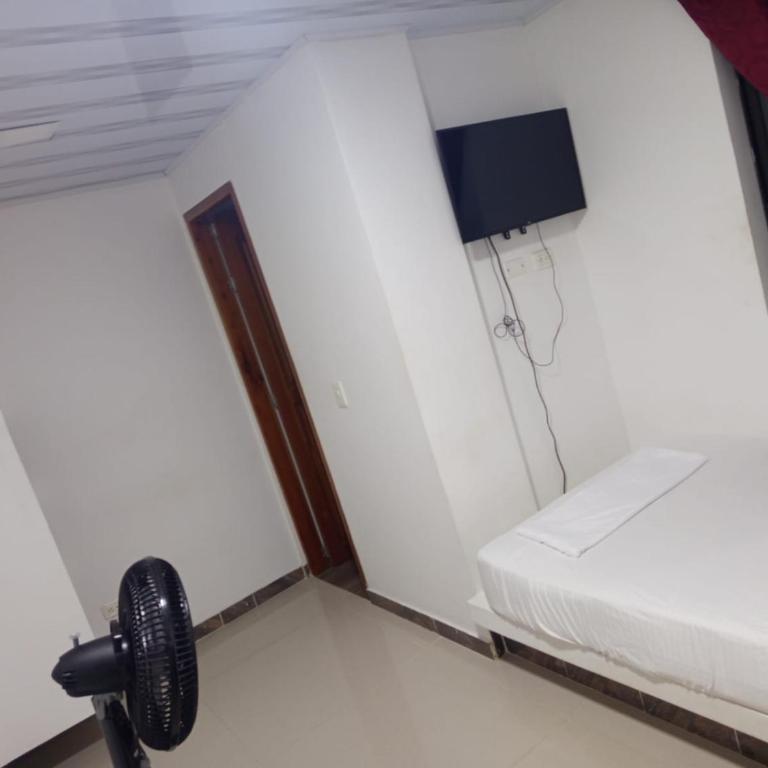 HOTEL CASCADA PLAZA - Habitación Individual con baño privado - 2