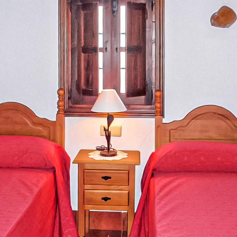 Amazing Home In Malaga With Outdoor Swimming Pool - Casa Vacacional de 3 dormitorios - 4