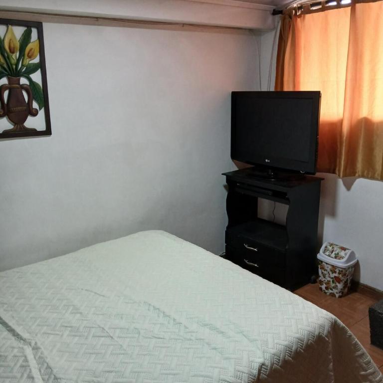 Casa grande de 4 dormitorios a solo 700 metros del centro - Casa con 1 dormitorio - 5