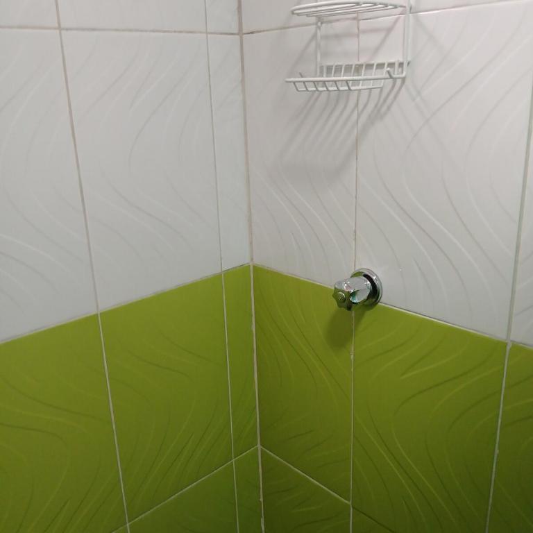 Casa grande de 4 dormitorios a solo 700 metros del centro - Casa con 1 dormitorio - 8