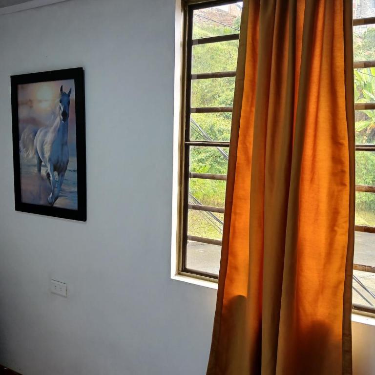 Casa grande de 4 dormitorios a solo 700 metros del centro - Casa con 1 dormitorio - 12