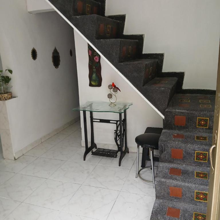 Casa grande de 4 dormitorios a solo 700 metros del centro - Casa con 1 dormitorio - 27