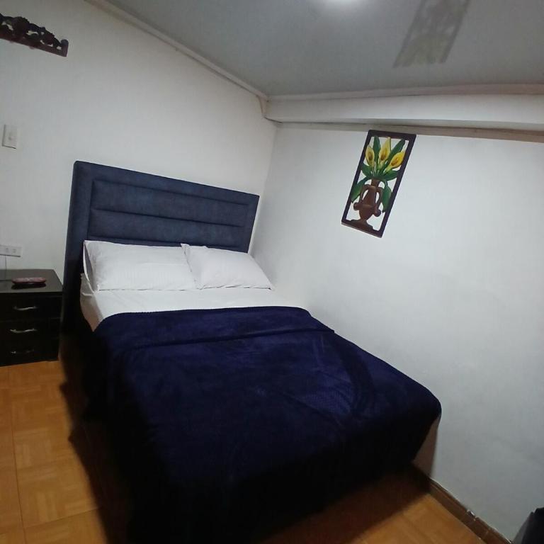Casa grande de 4 dormitorios a solo 700 metros del centro - Casa con 1 dormitorio - 41