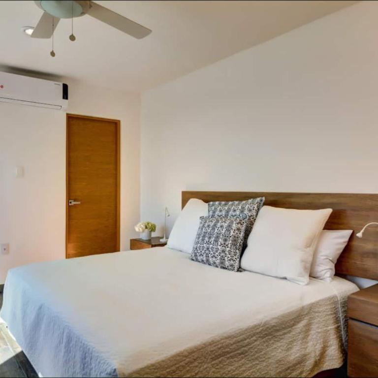 Anah Suites by Las Flores Vacation Rentals - Two-Bedroom Apartment with Terrace - 5