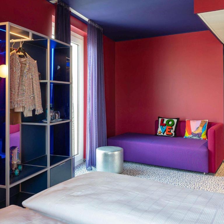 ibis Styles Muenchen Perlach - Doppelzimmer mit Verbindungstür - 2
