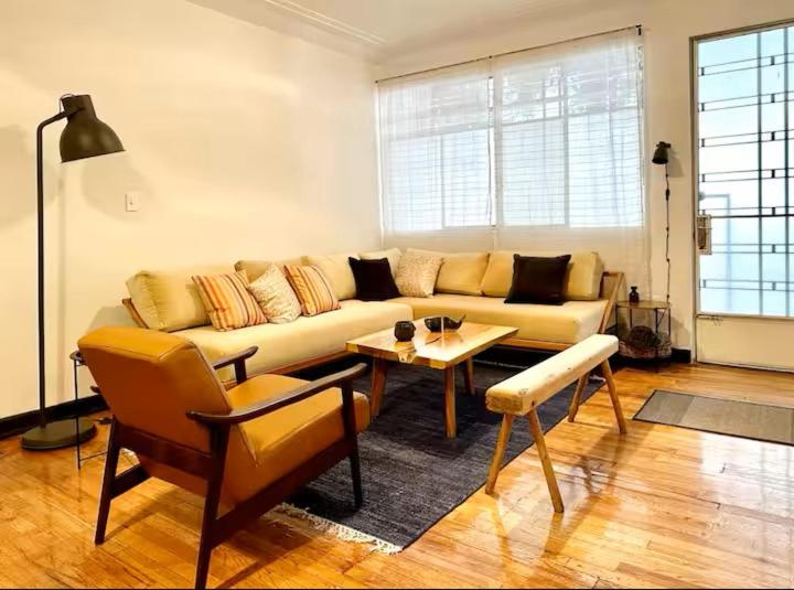 Casa totalmente equipada en el corazón de la Condesa - Casa de 5 dormitorios - 10