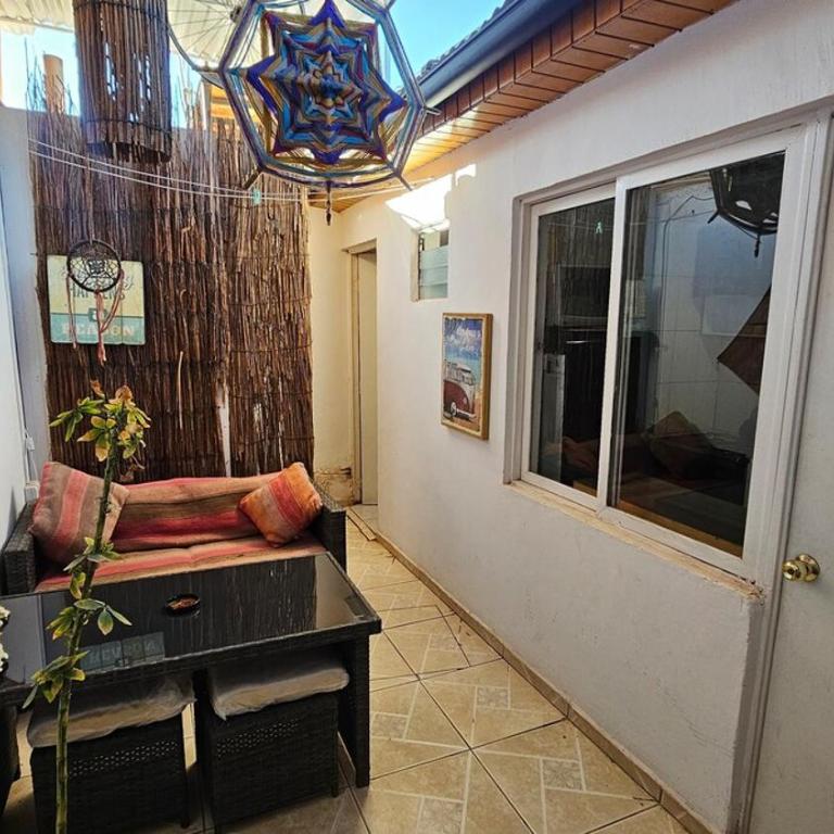 The black sheep house 4 guests - One-Bedroom House - 6
