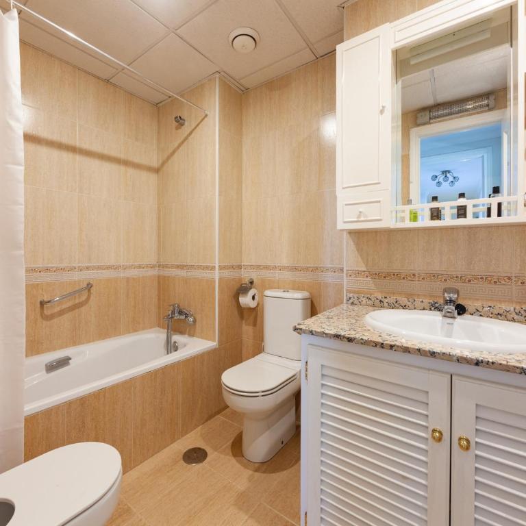 Beach Getaway in San Pedro for 4 - Apartamento de 2 dormitorios - 29
