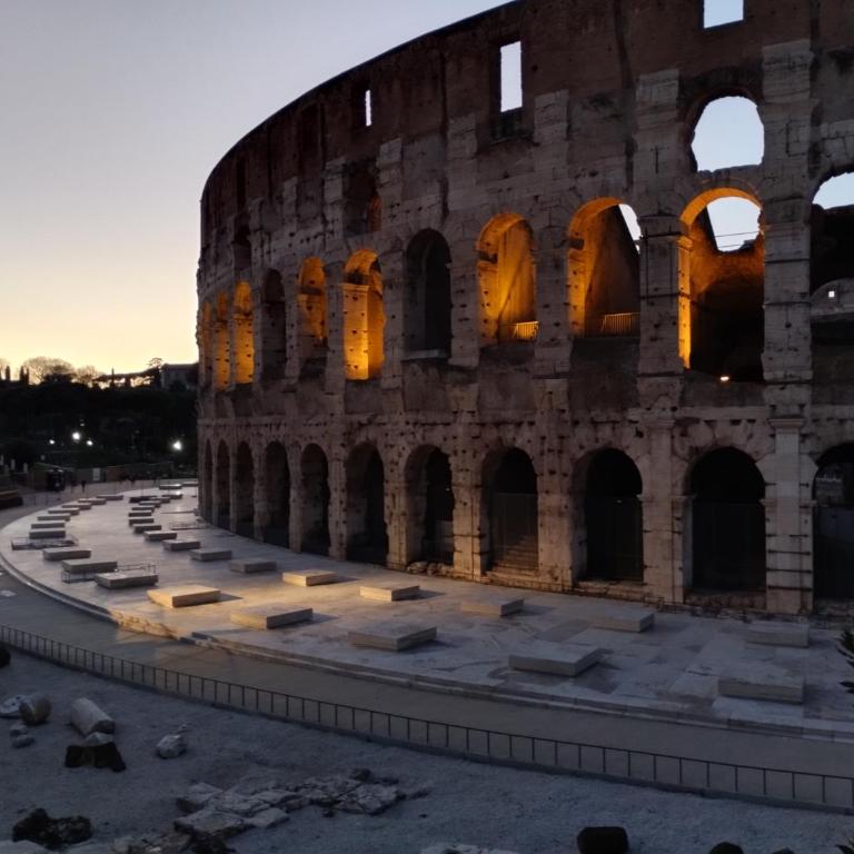 Colosseo Vintage Apartment - Appartamento con 2 Camere da Letto - 3