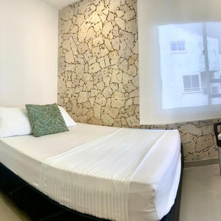Amoblados , Cartagena, El Laguito - Two-Bedroom Deluxe Apartment with Ocean View - 7