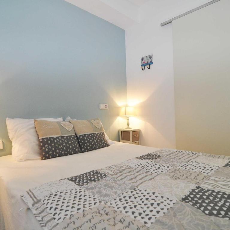 Apartamento acogedor en el centro de L'Escala con terraza privada - HISP-7-28 - Apartment - 15