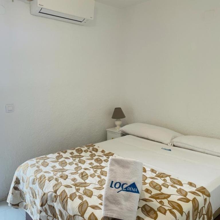 Casa con terraza y piscina en Els Poblets - ES-373-3 - Casa - 9