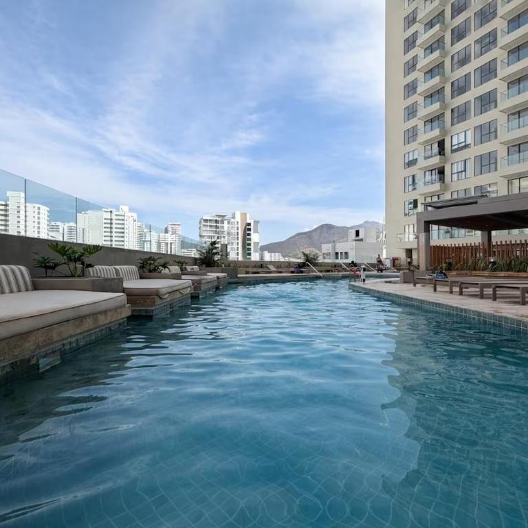 Suite de lujo con terraza, Jacuzzi y vista a las montańas - Apartamento de 1 dormitorio - 22