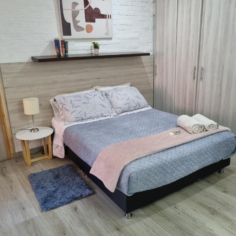 Studio apartment with terrace in El Poblado - Apartamento de 1 dormitorio - 2