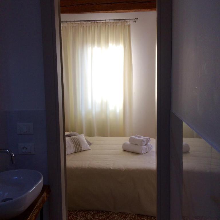 B&B Al Pozzo di Luce - Camera Matrimoniale - 18