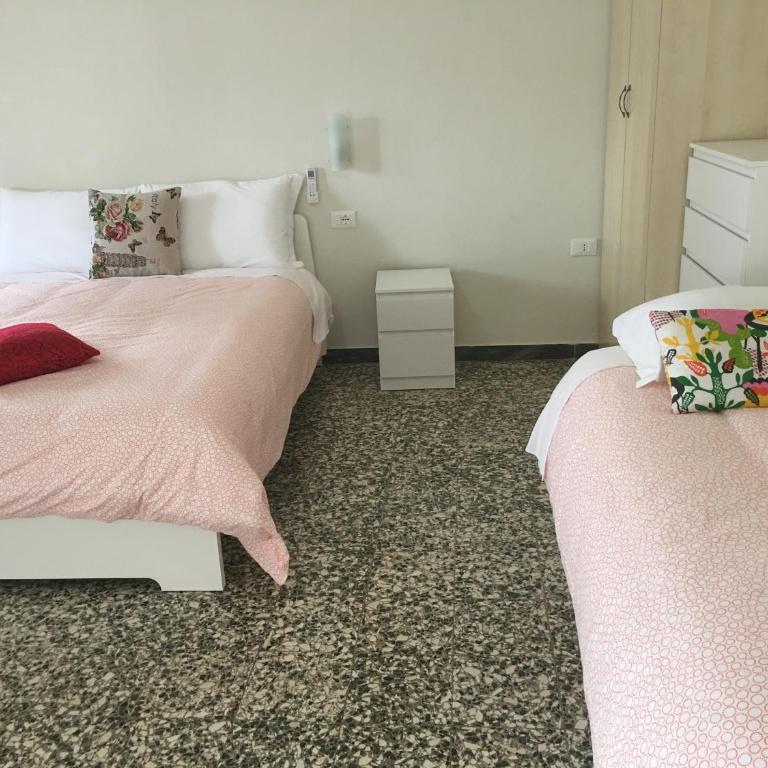 Aliante Turist House - Camera Quadrupla con Bagno Privato Esterno - 27