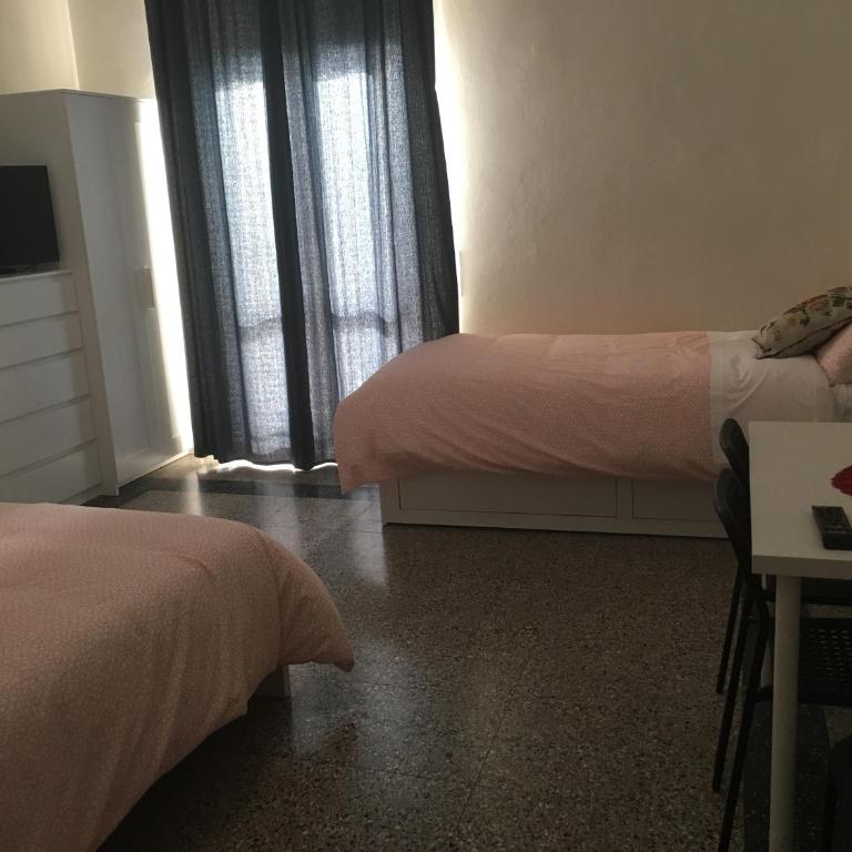 Aliante Turist House - Camera Tripla con Bagno Privato - 23