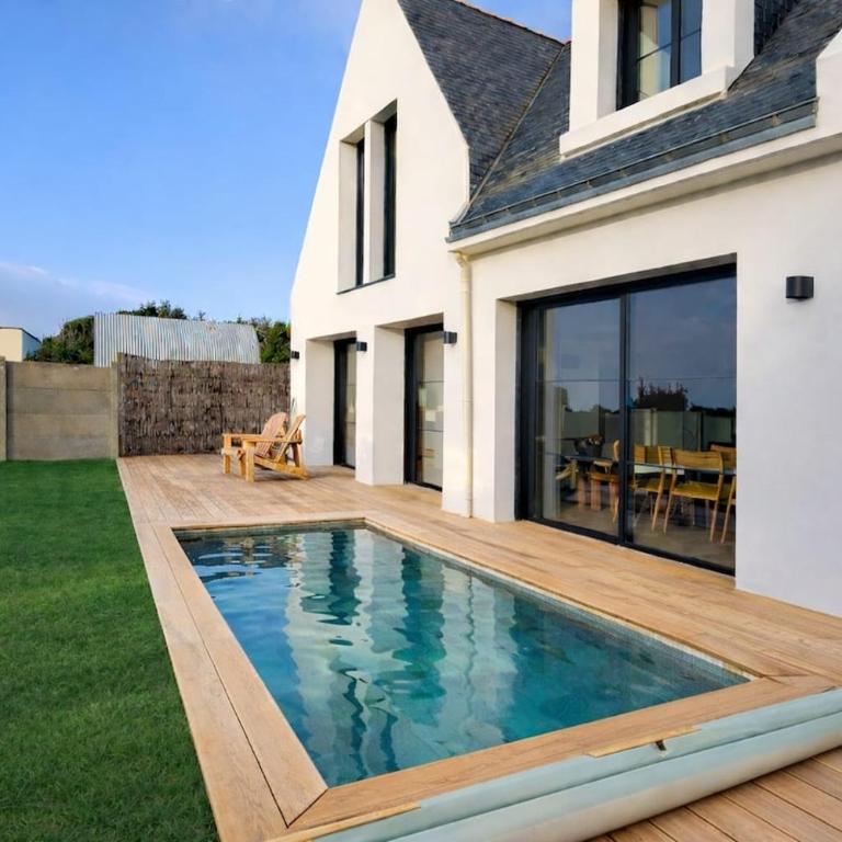 Villa Cote Sauvage, au calme, piscine et vue mer - Villa - 1