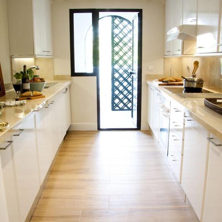 Chambao Suite Marbella - Apartment with Terrace - 60
