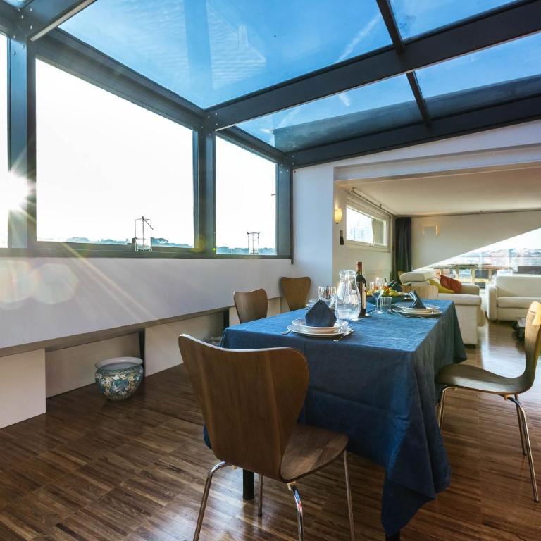 Spacious Penthouse with St Peter View - Appartamento con 1 Camera da Letto - 10