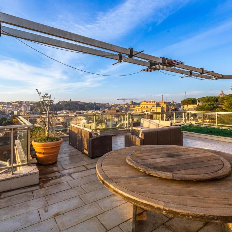 Spacious Penthouse with St Peter View - Appartamento con 1 Camera da Letto - 37
