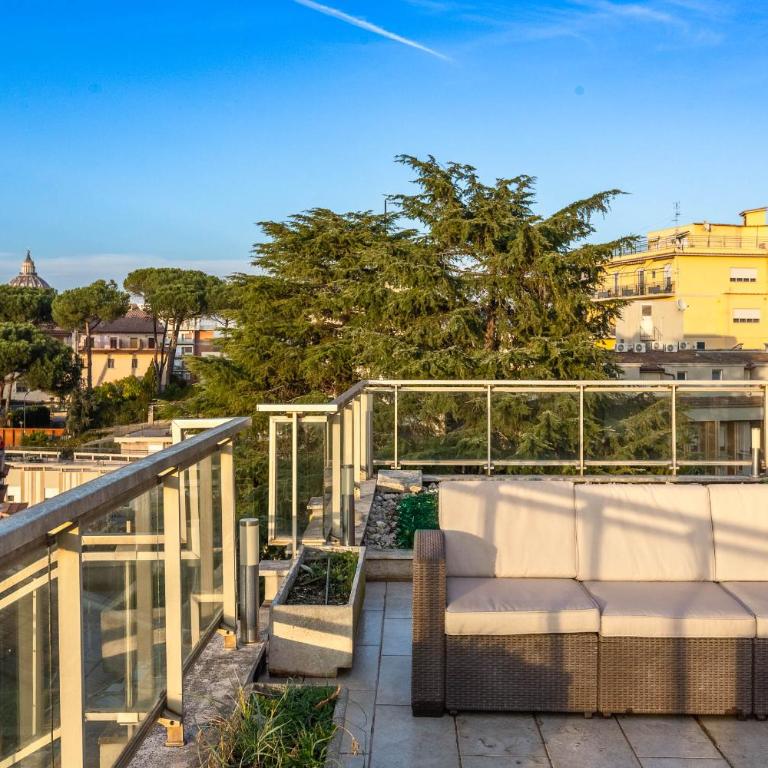 Spacious Penthouse with St Peter View - Appartamento con 1 Camera da Letto - 42