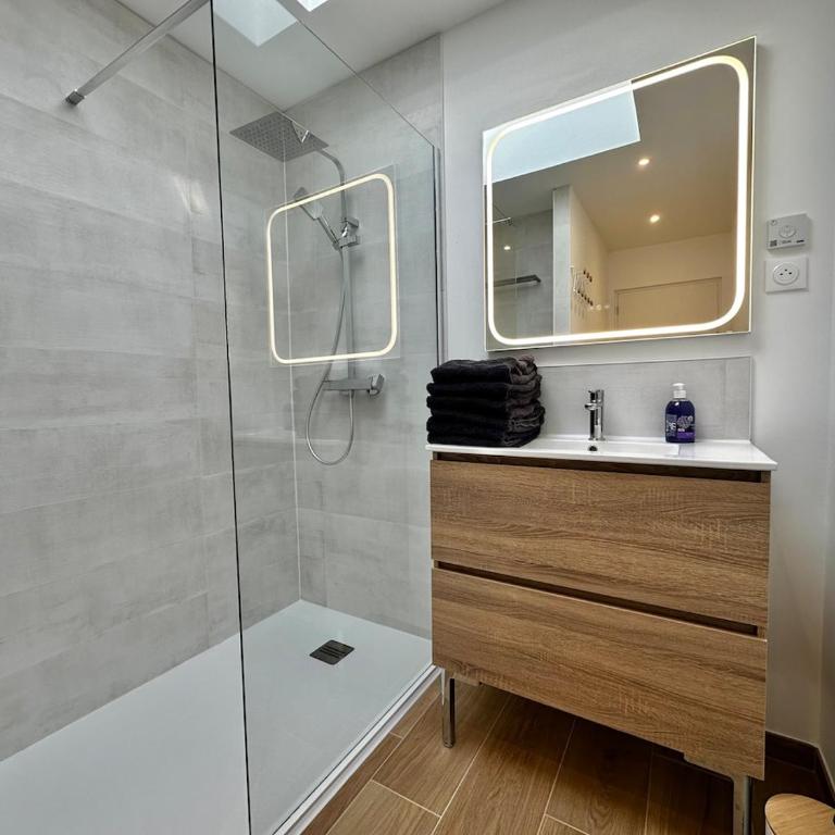 FOX - Charmant appartement pour 6 personnes avec patio - Appartement 2 Chambres avec Terrasse - 16