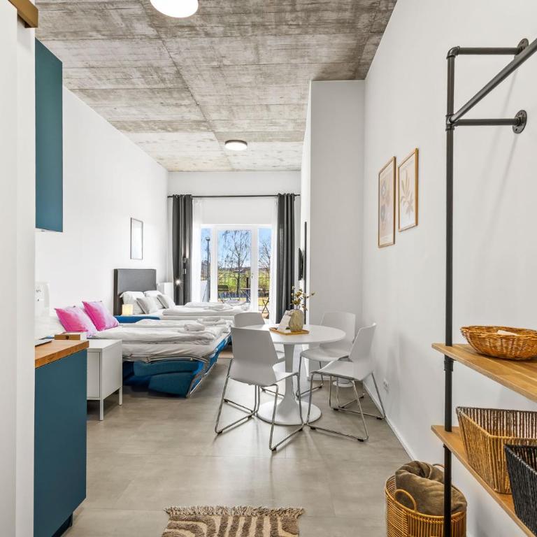 SKYRISE Apartments mit Küche, WLAN & Parkplatz - ruhige Lage - Superior Studio - 6