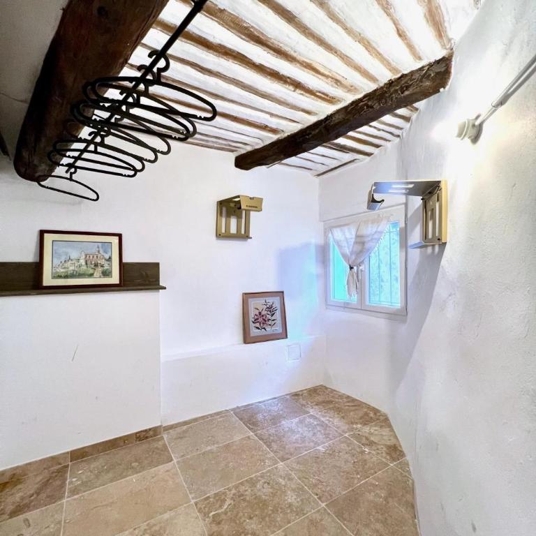 La petite fontaine - Maison 3 Chambres - 29