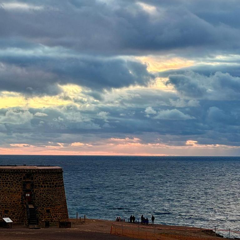Casa Patrizia a Modern Ocean View Surf & Beaches Walk in ElCotillo - Apartamento de 1 dormitorio - 28