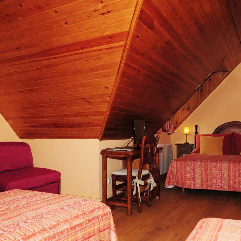 ETH Pomer - Habitación Cuádruple Confort - 5