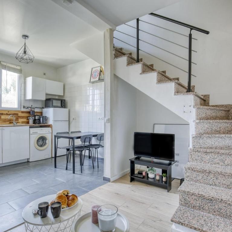 2 Bedrooms, Close to Paris, Le Green - Appartamento con 1 Camera da Letto - 1