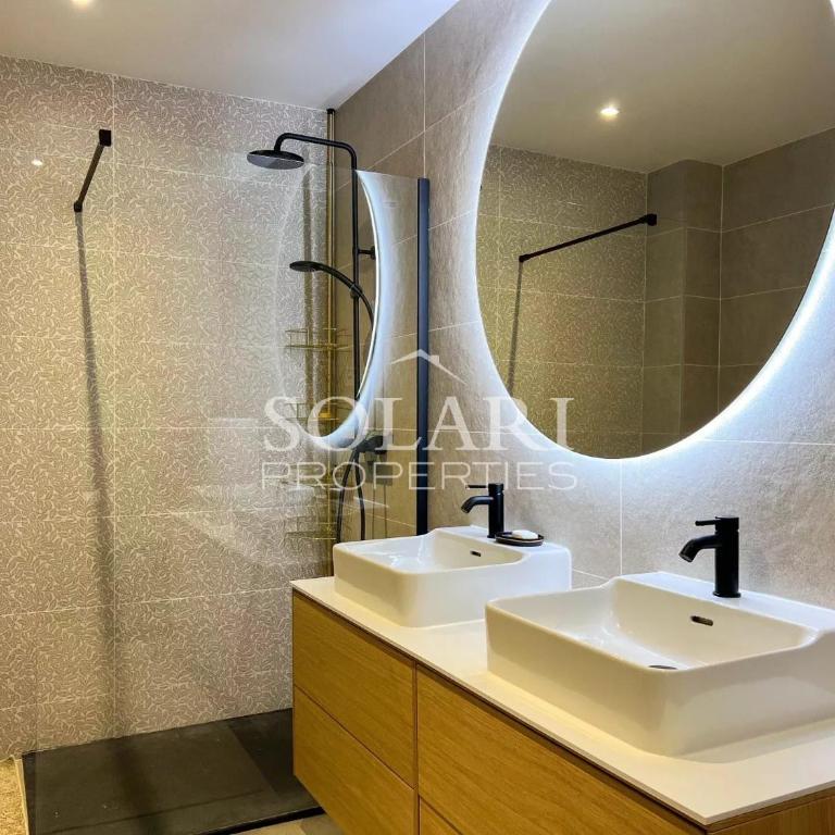 Apartment with jacuzzi and sea view - Appartement - 15