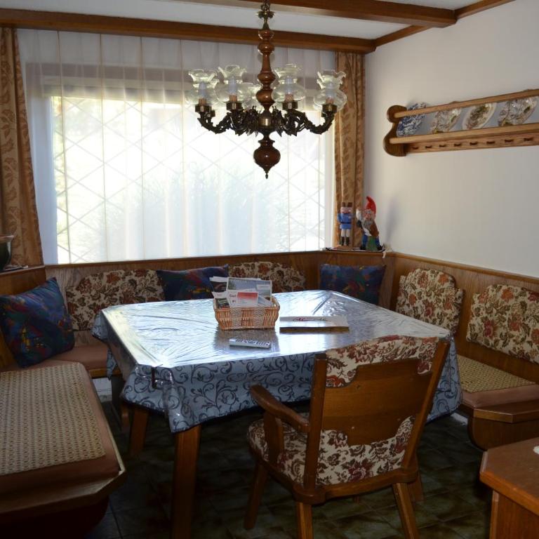 Ferienwohnungen Angermaier - Three-Bedroom Apartment - 18