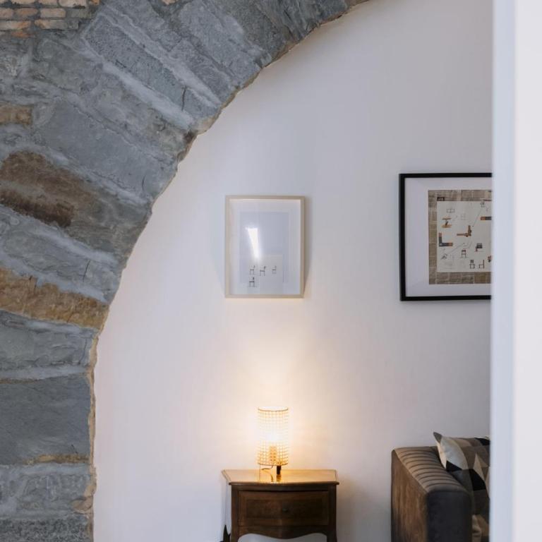 Larco Trieste studio living 3 - Appartamento con 1 Camera da Letto - 1