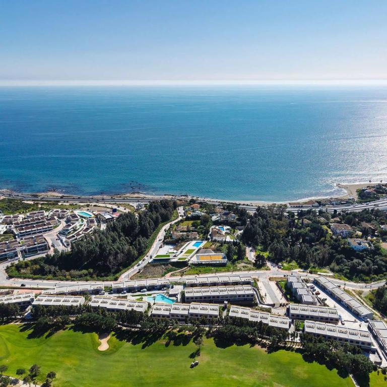 Luxury Family Apartment with 4 Bedrooms Pool and Stunning Views - Apartamento - 30