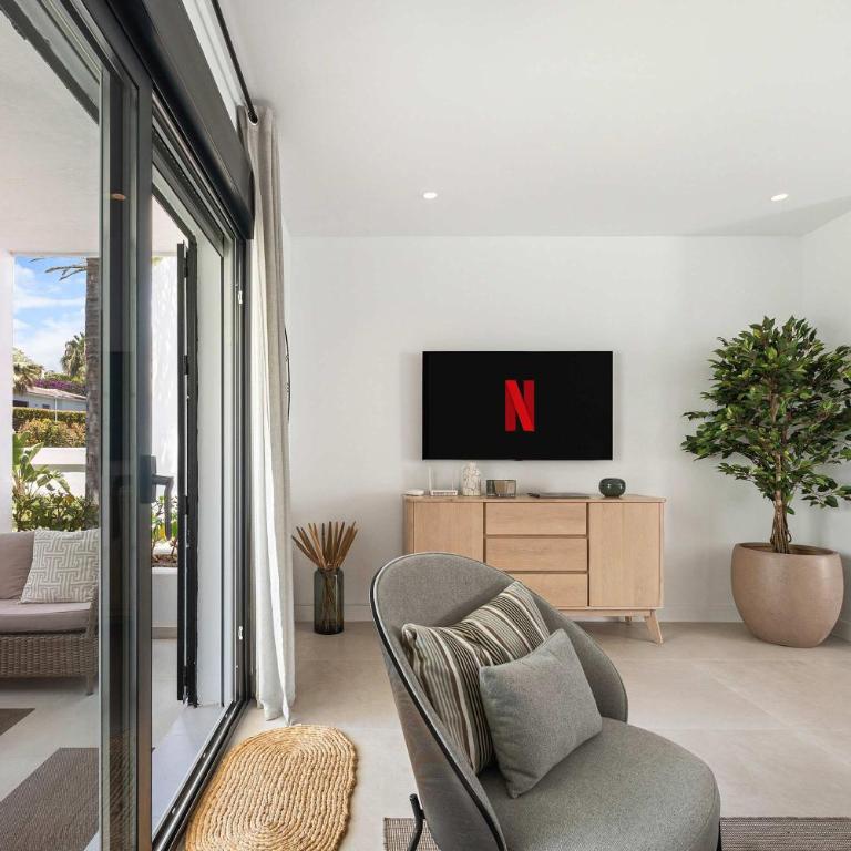 Garden suites 46B walking distance to Puerto Banus - Apartment with Terrace - 12