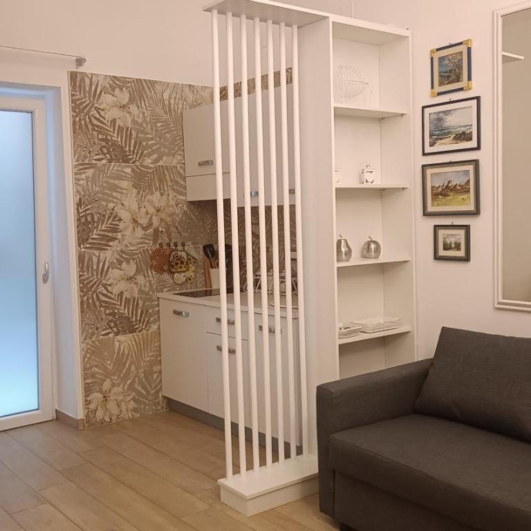 Amanda's Secret - One-Bedroom Apartment - 8