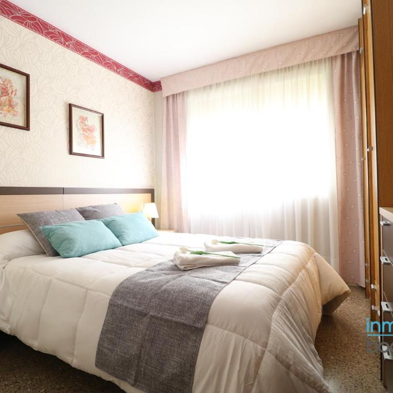 Cabo Palos Salou , climatizado en primera línea - Apartamento de 2 dormitorios con vistas a la piscina - 10