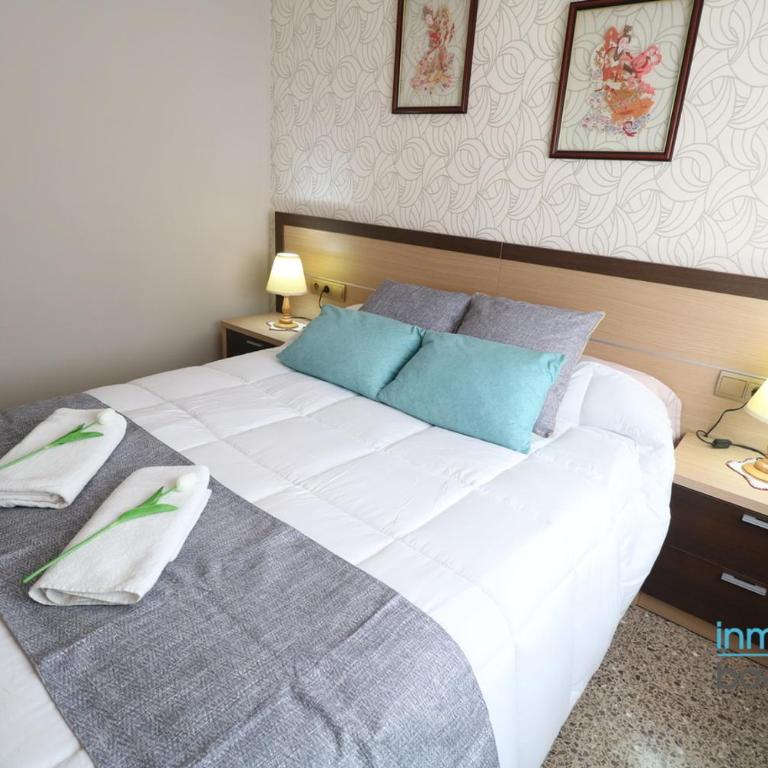 Cabo Palos Salou , climatizado en primera línea - Apartamento de 2 dormitorios con vistas a la piscina - 12