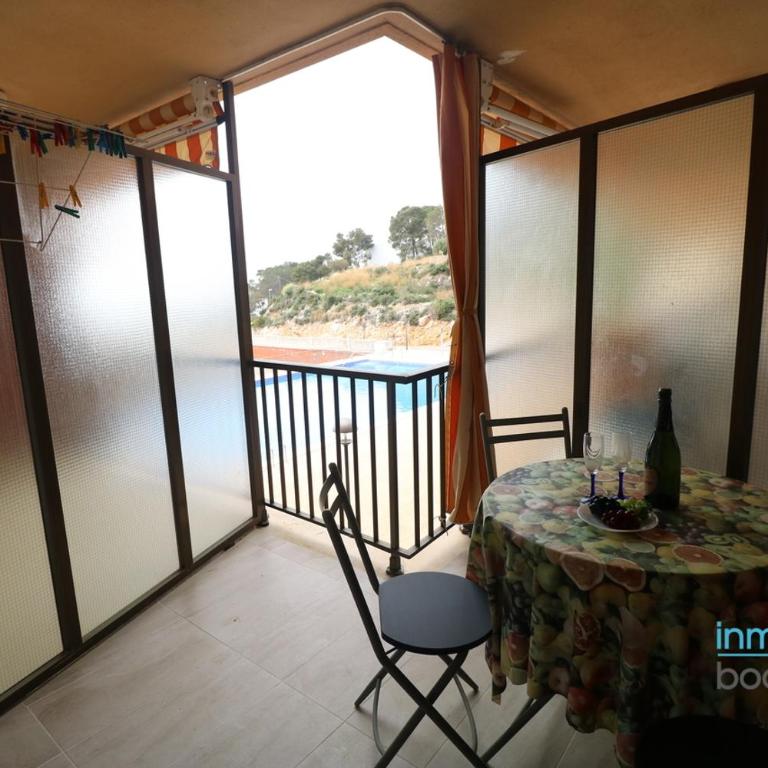 Cabo Palos Salou , climatizado en primera línea - Apartamento de 2 dormitorios con vistas a la piscina - 5