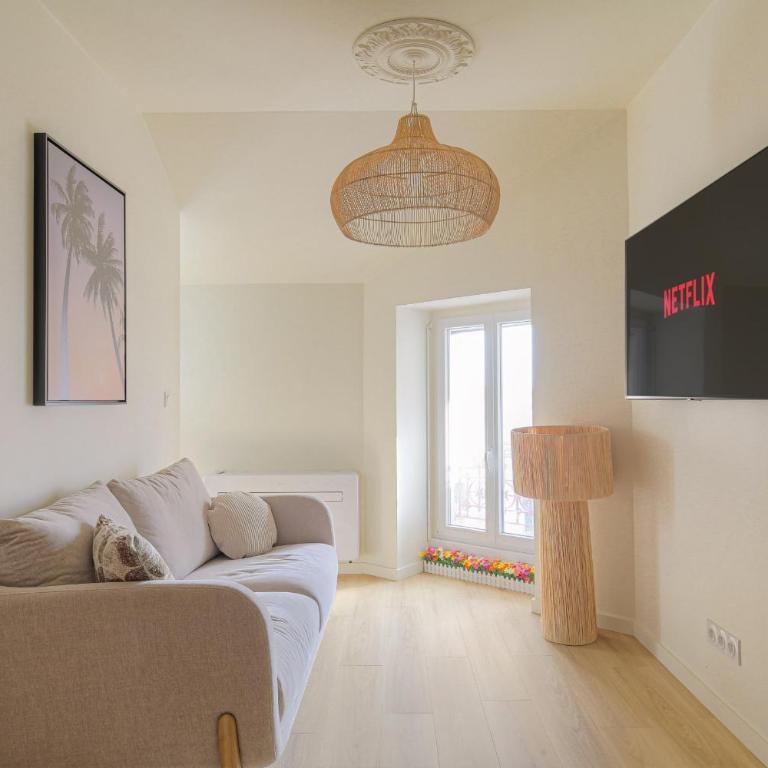 Suite romantique climatisée Parking Proche Lyon 6 - Appartement - 21
