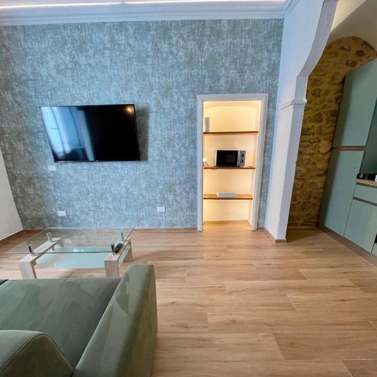 UrbanLoft in centro a Sanremo Via Palmari - Appartamento con 1 Camera da Letto - 2