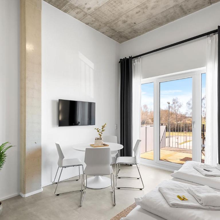 SKYRISE Apartments mit Küche, WLAN & Parkplatz - ruhige Lage - Familienstudio - 15