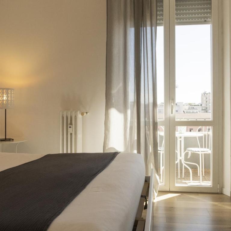 Milano 71 - Camera Matrimoniale con Bagno Privato - 3