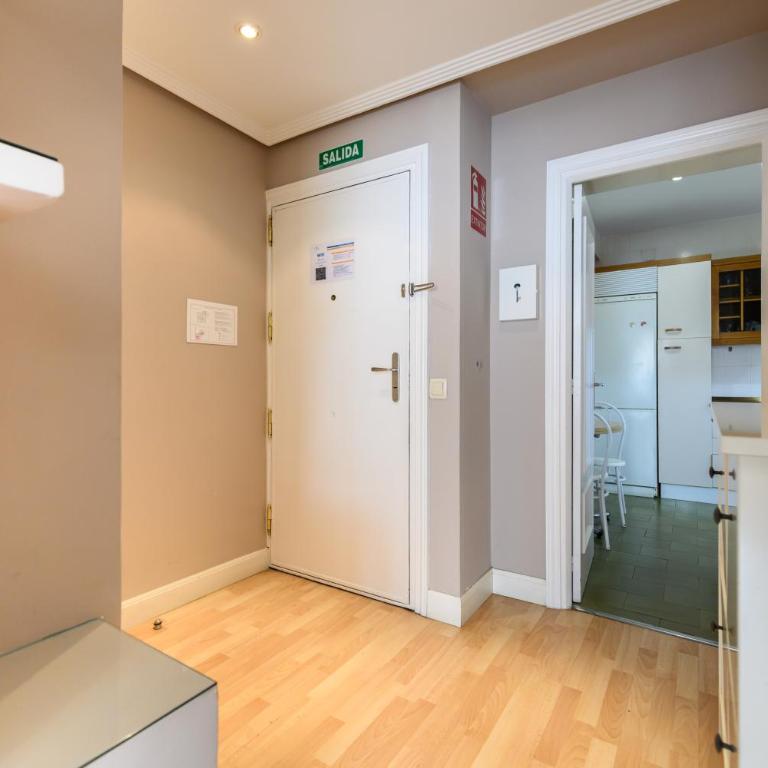 temporary apartment in the Salamanca neighborhood AAM242 - Two-Bedroom Apartment - 43